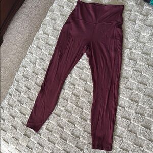 Lululemon leggings with pockets